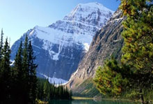 爱游戏：英超-德布劳内传射建功 曼城客场战胜水晶宫.